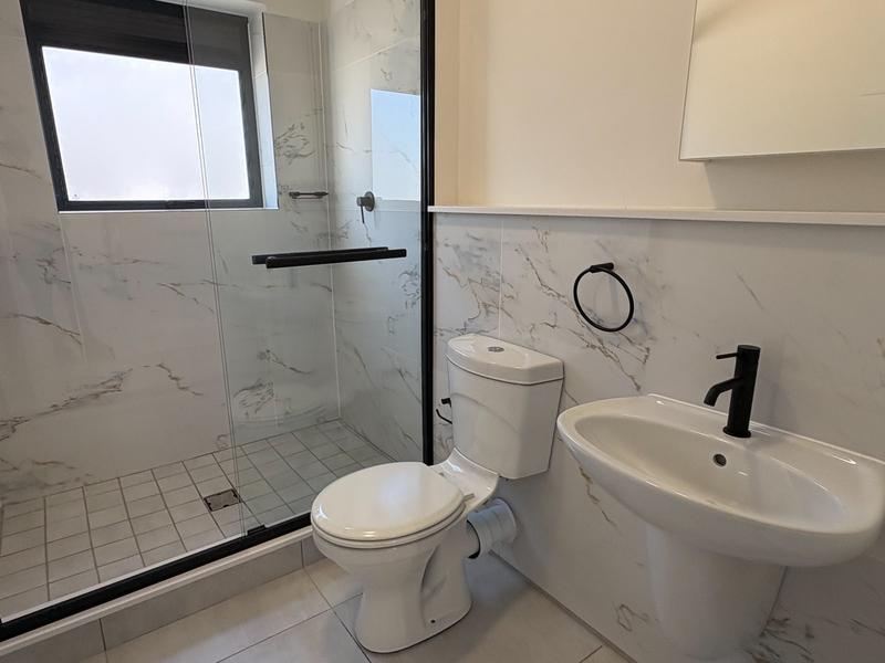 To Let 1 Bedroom Property for Rent in Sandown Western Cape